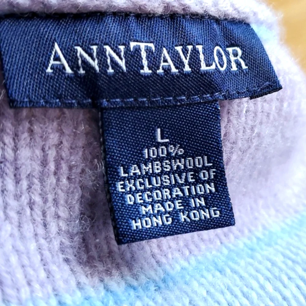 Vintage Ann Taylor Fair Isle Lavander Wool Sweater Embroidered Beaded Si… - Picture 9 of 12